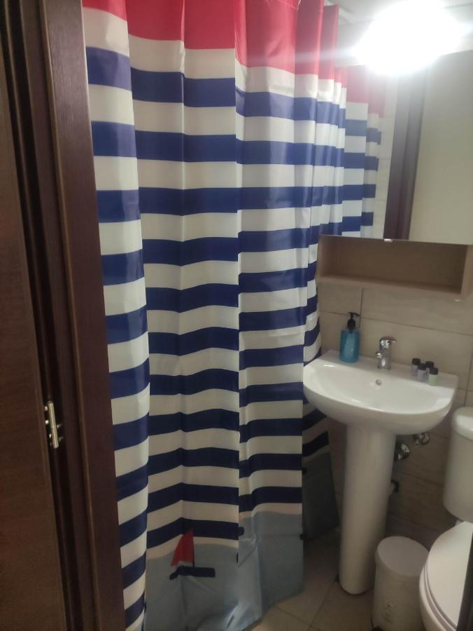 G M 3 Rooms Kentpo In The Heart Of The City Larissa Eksteriør billede